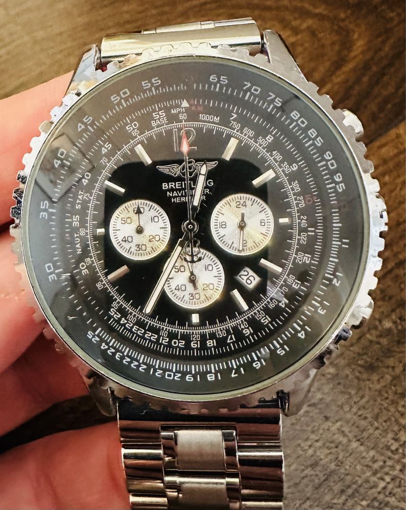 Breitling Navitimer