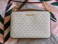 Oryginalna torebka Michael Kors crossbody jest set item. Idealny stan