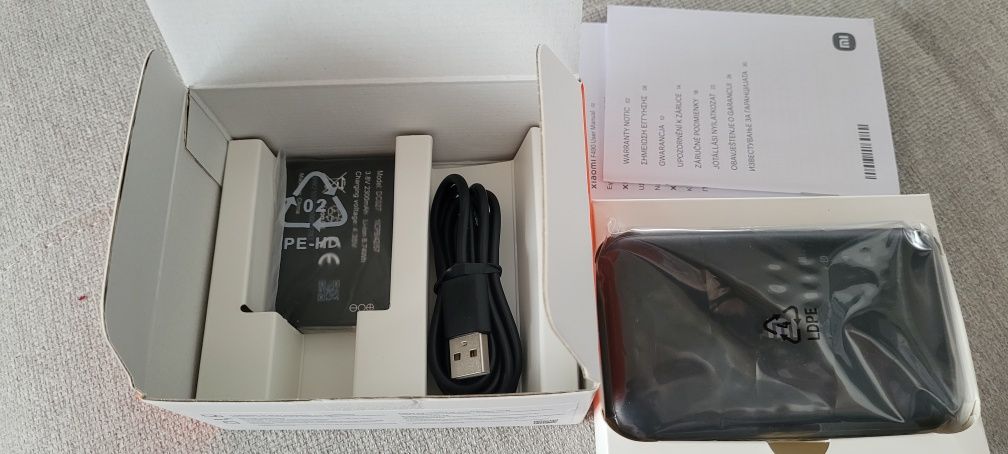 Xiaomi F490 4G LTE Router Mobilny WiFi