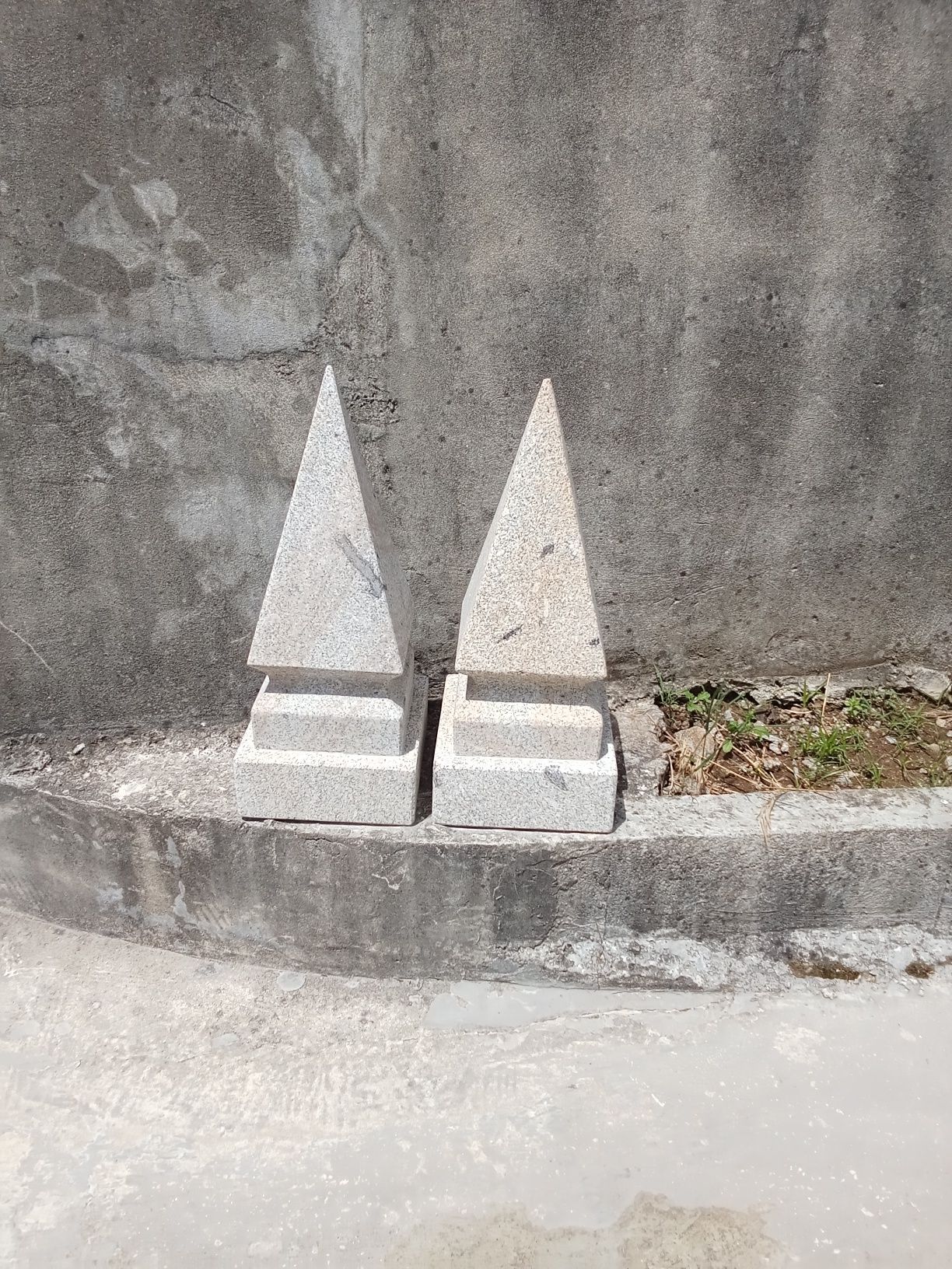 Pirâmides de granito