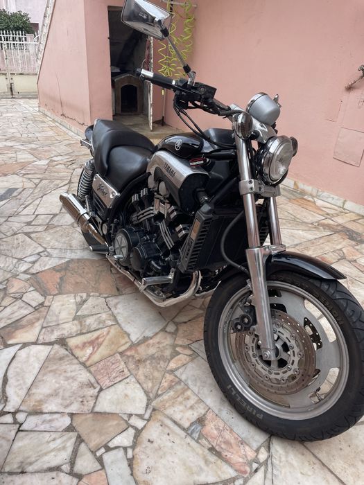 Yamaha Vmax 1200