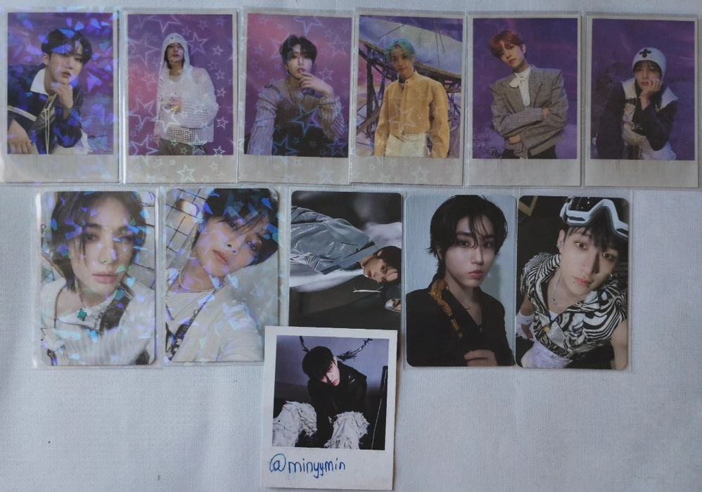 Продаж офіційних карт Stray kids