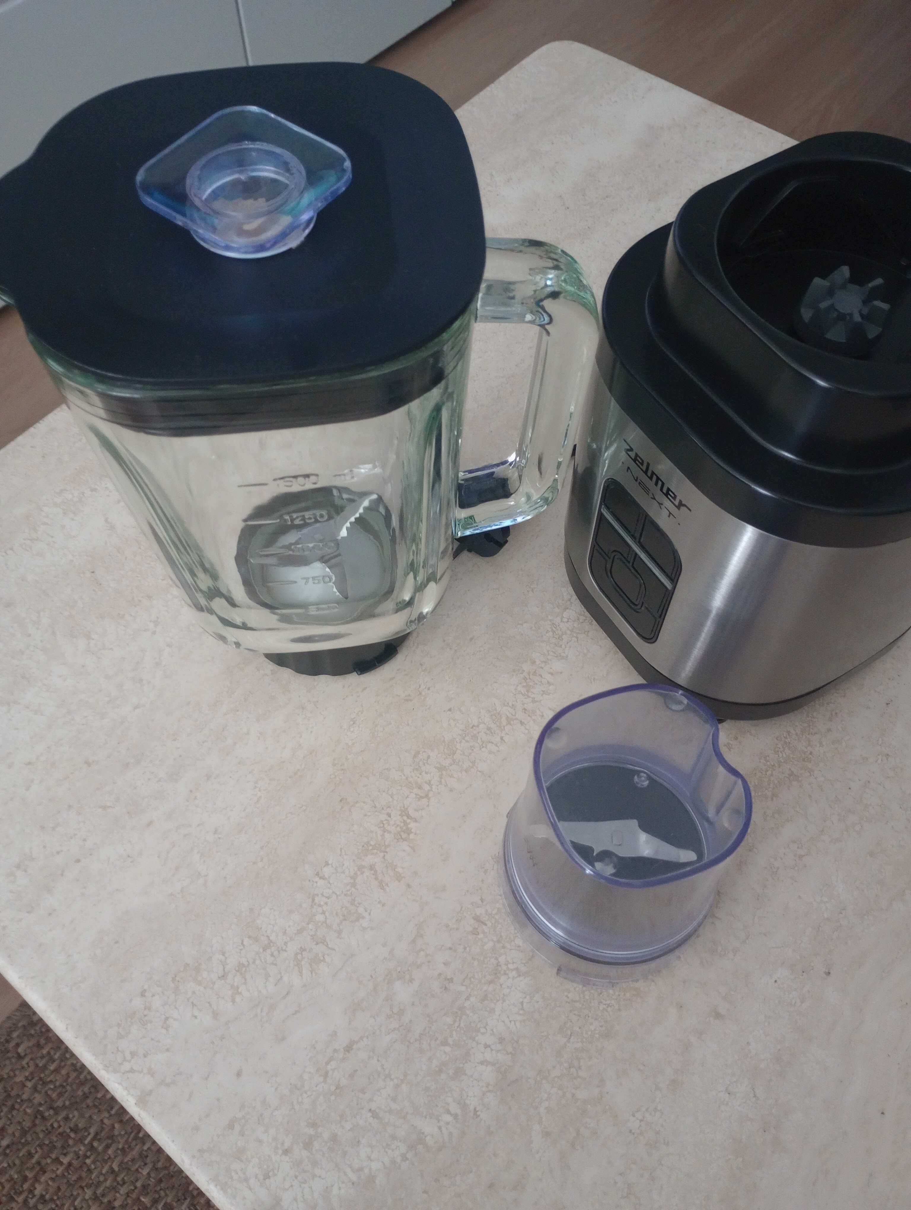 Blender kielichowy Zelmer