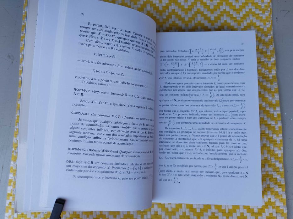 Introdução à análise matemática 
 J. Campos Ferreira