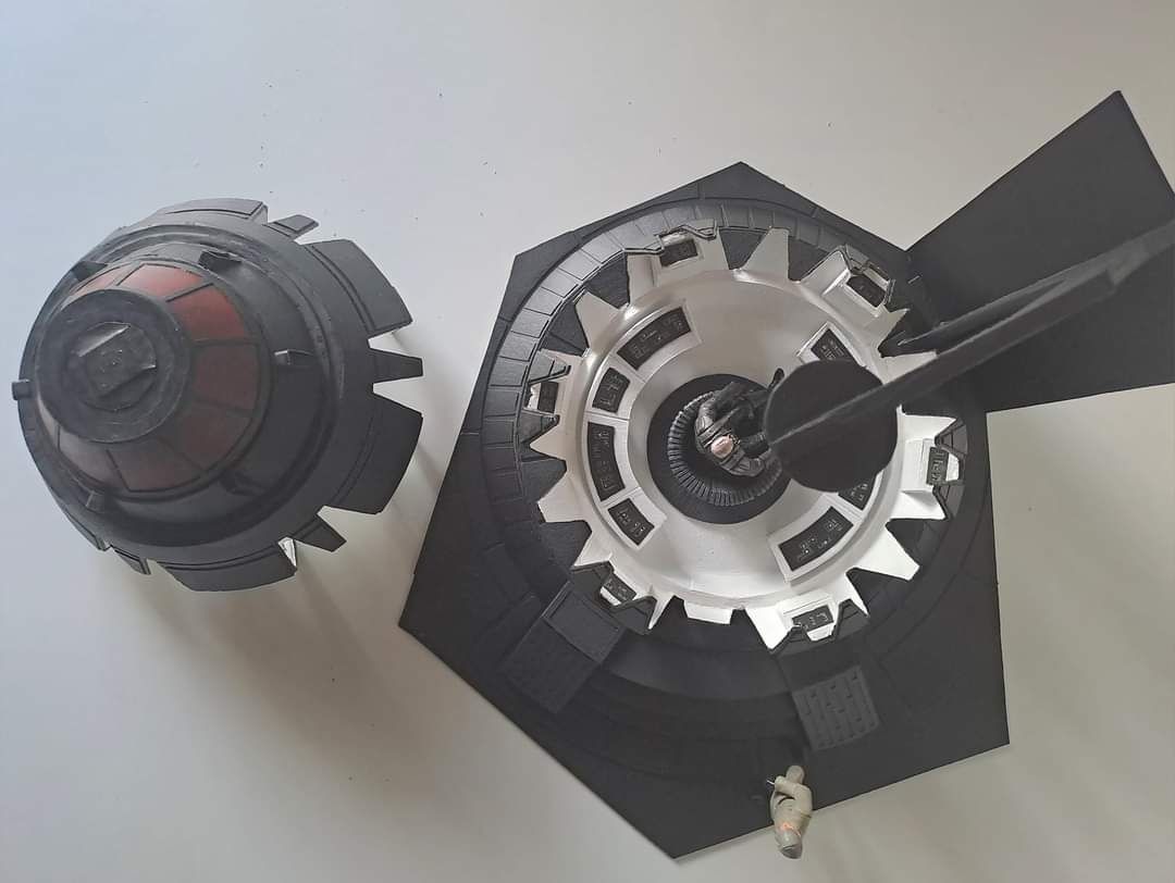Star Wars Hasbro diorama z kartonu