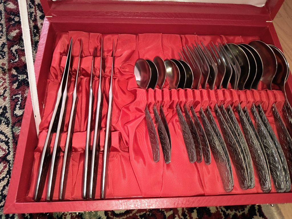 Zestaw sztućców 24szt