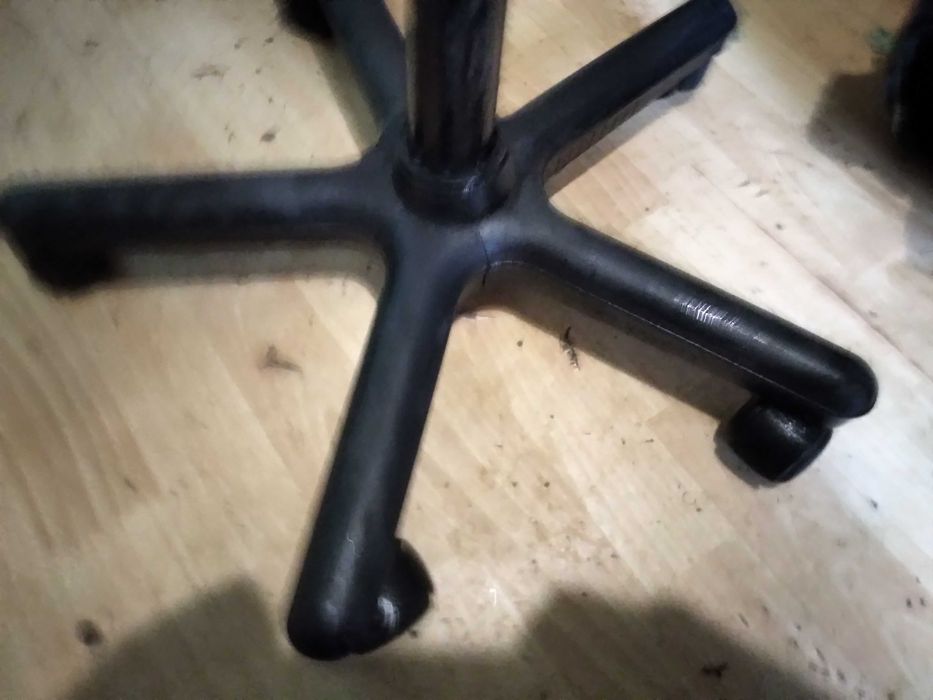 Запчасть для офисного кресла. Крестовина.