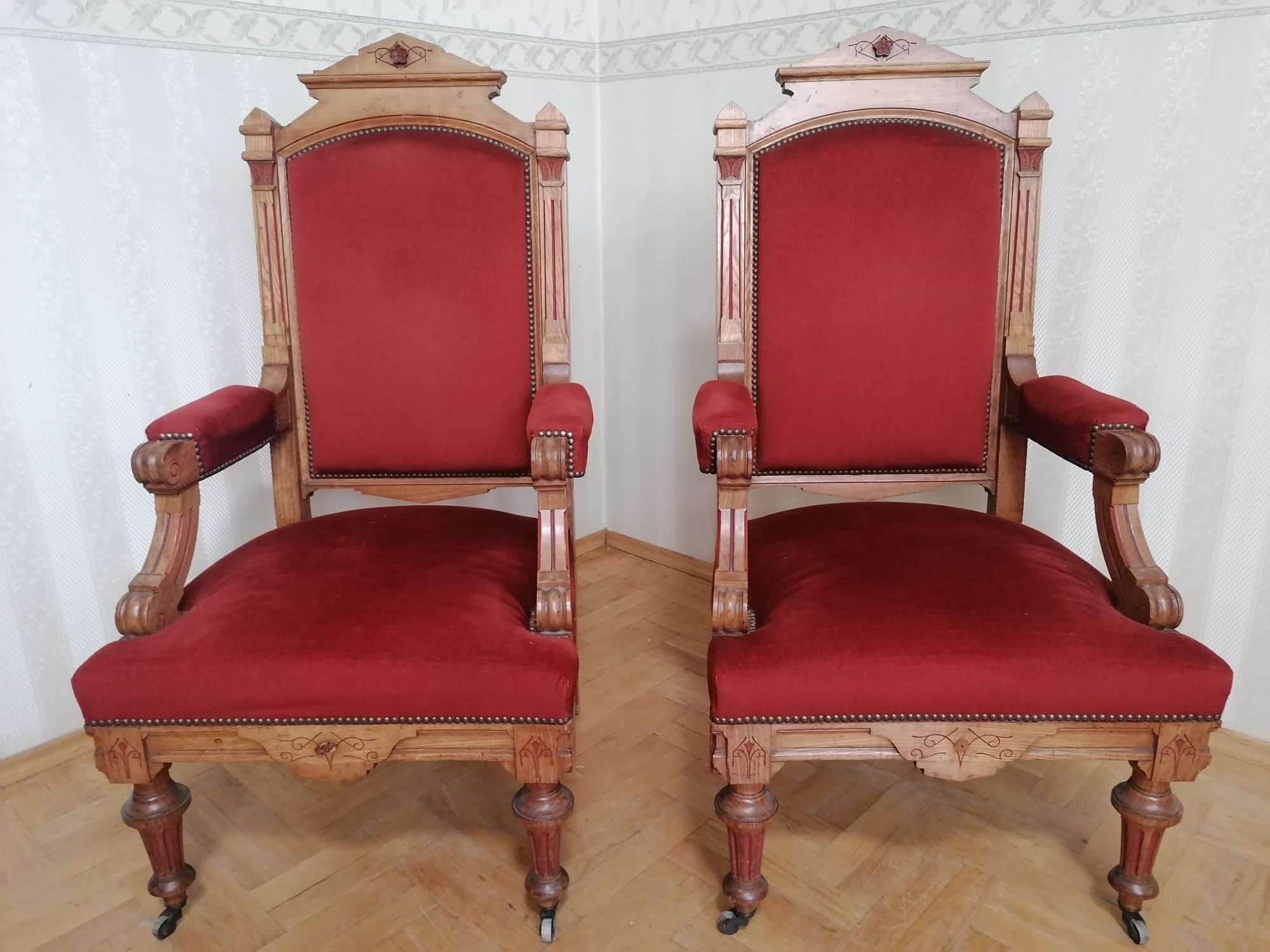 Dwa fotele trony eklektyczne 1879r  /