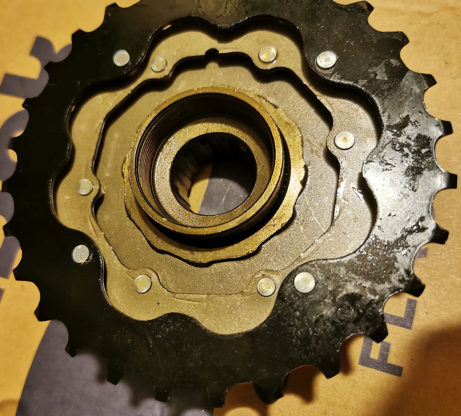 Wolnobieg 7-rzędowy pod system Shimano + łańcuch