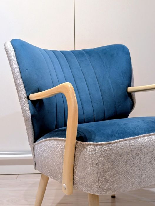 Fotel KLUBOWY PRL Po renowacji Kość Słoniowa Wysoka Jakość Dowóz GRATI