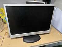 Monitor NEC 20 cali około