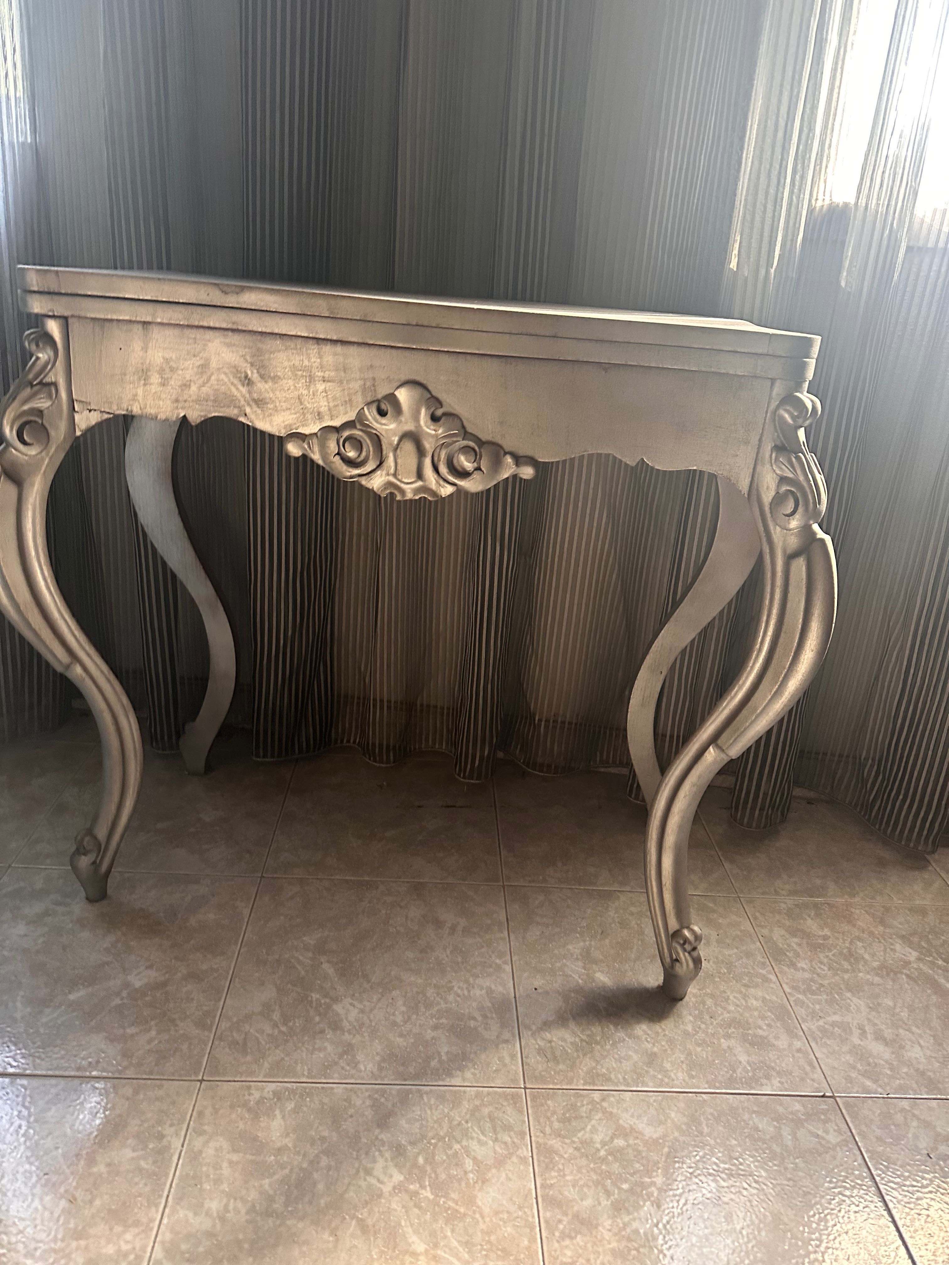 Mesa de jogo antiga