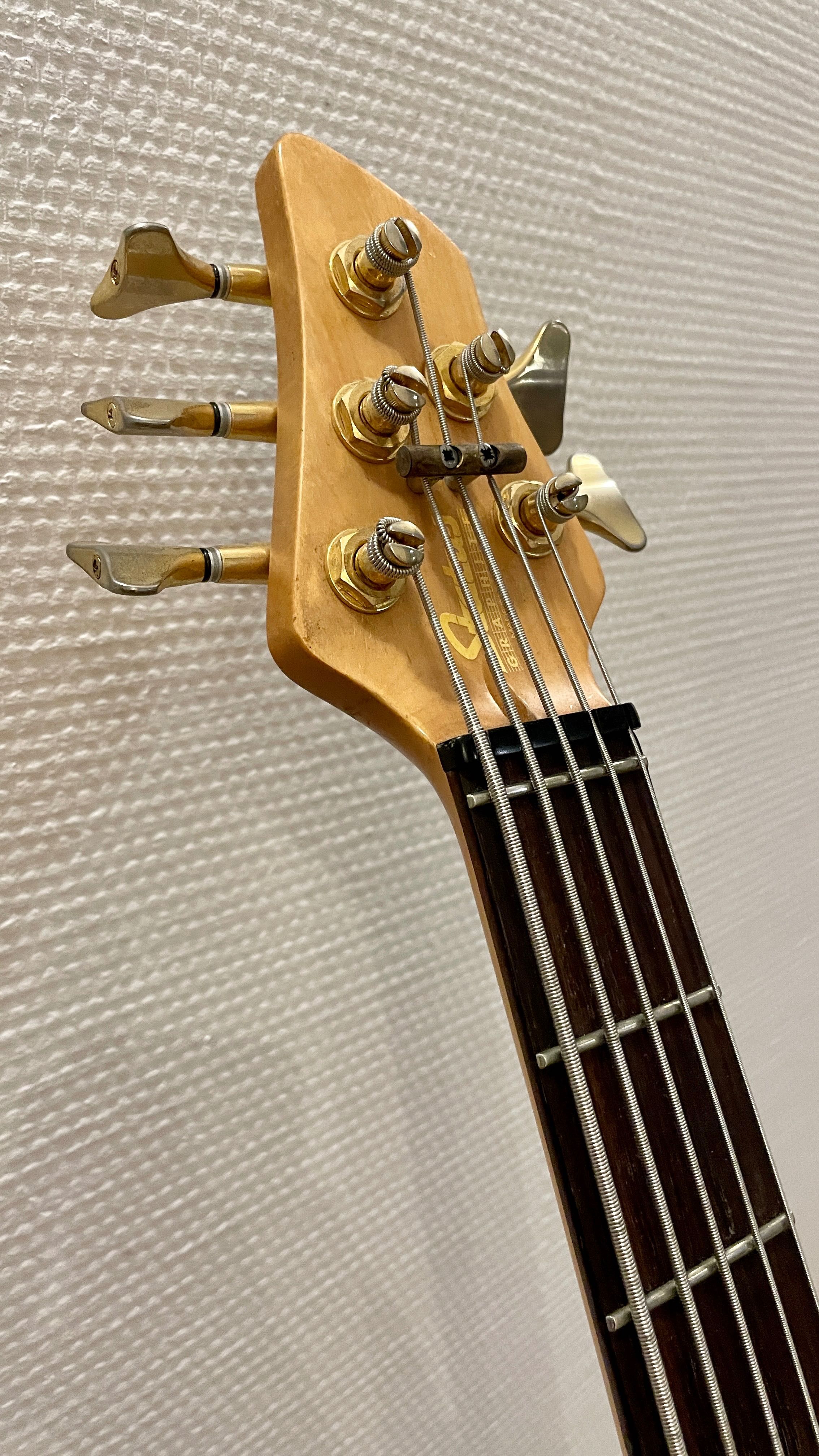 1990s Status Bass Series-1 Neck-Through Made in England (Zamiana)