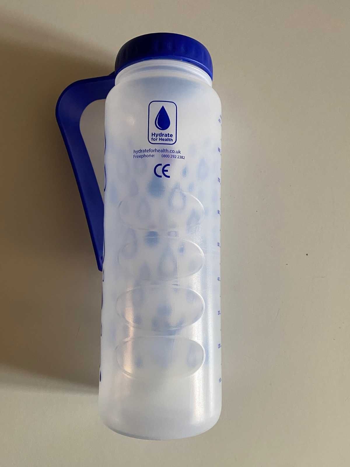 GARRAFA DE AGUA PARA ACAMADOS ou utilizadores de cadeiras de rodas