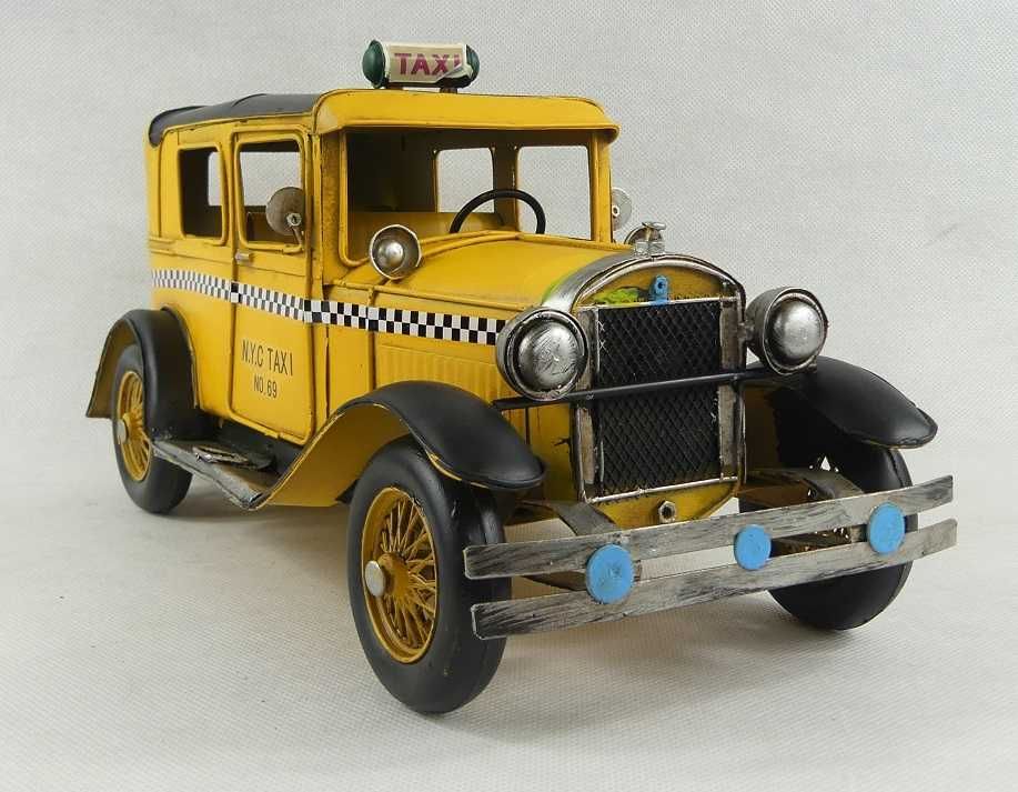 Metalowy model pojazd AUTO N.Y.C. TAXI 33 cm retro