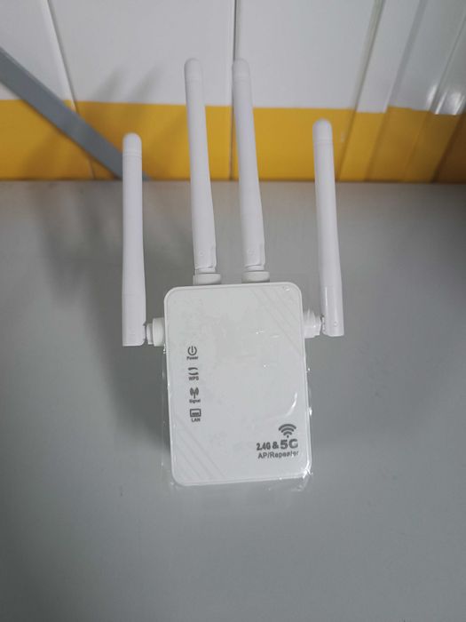 Repeater Wi-Fi 5GHz / 2.5Ghz 1200M
