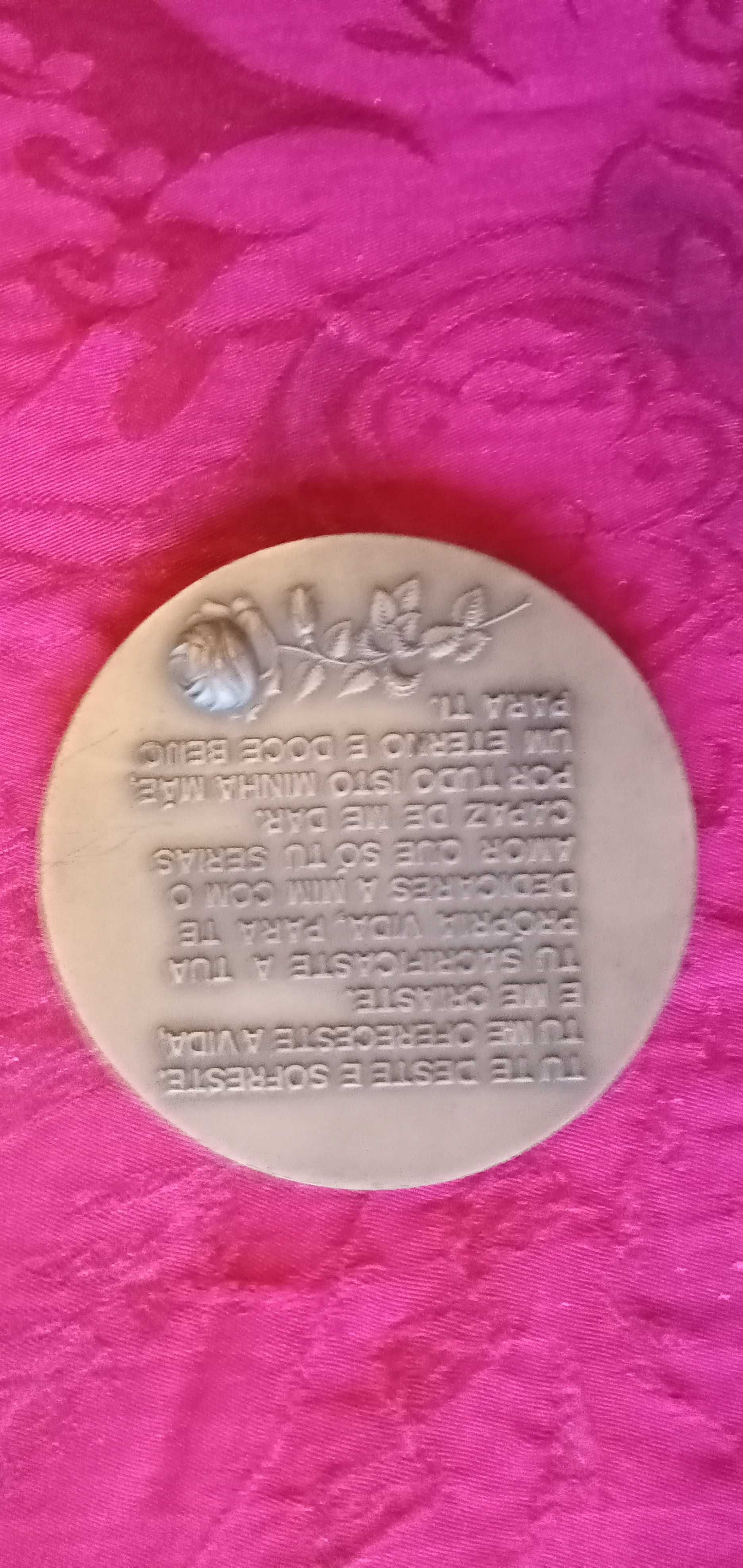 Gosta da Mae? Medalha Mae bronze com Poema - 5E- Fio - 1E Desde 1E.