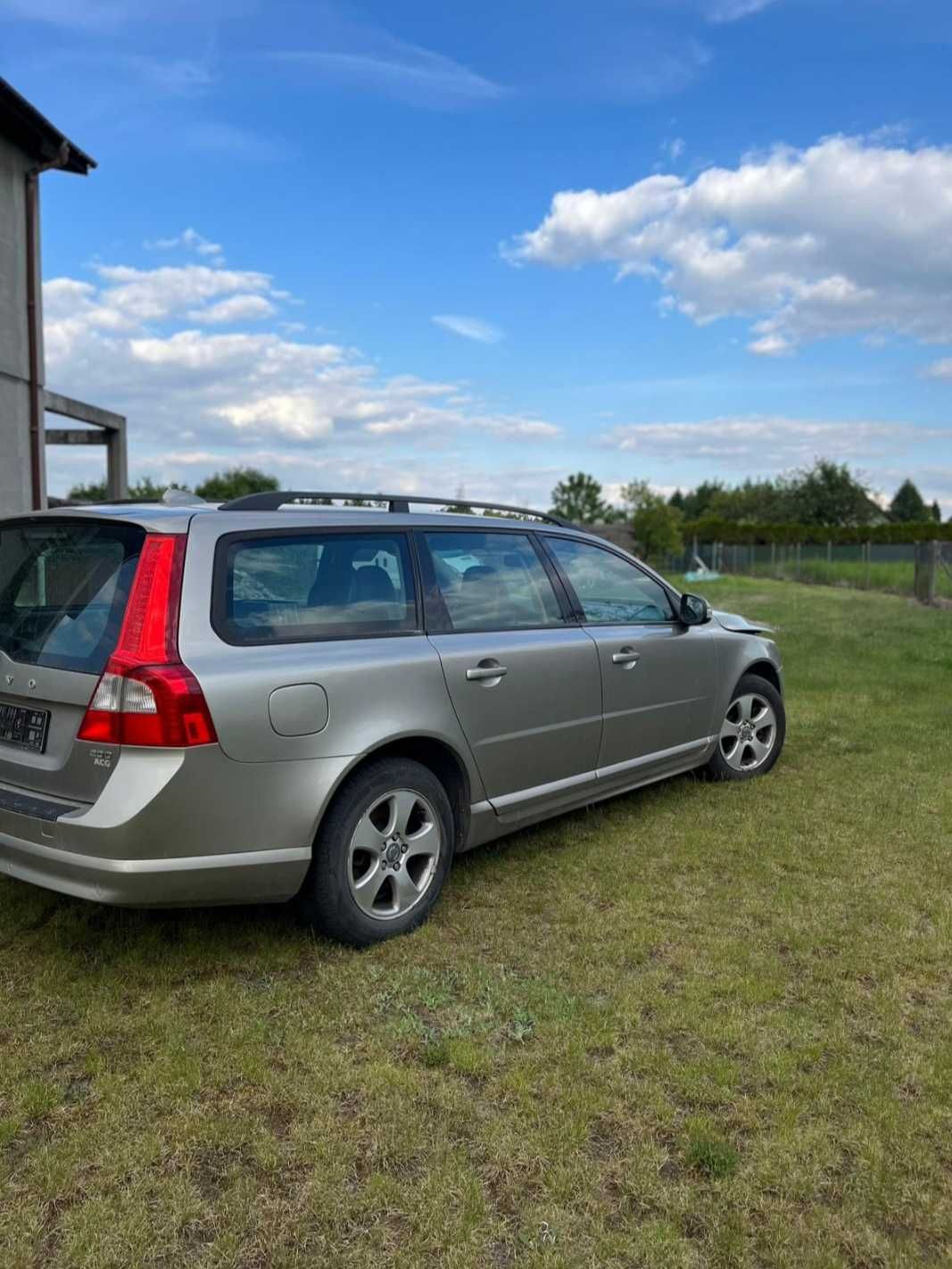 Volvo V70 uszkodzony