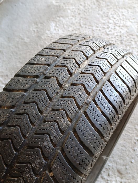 235 65 16c Semperit 1 колесо