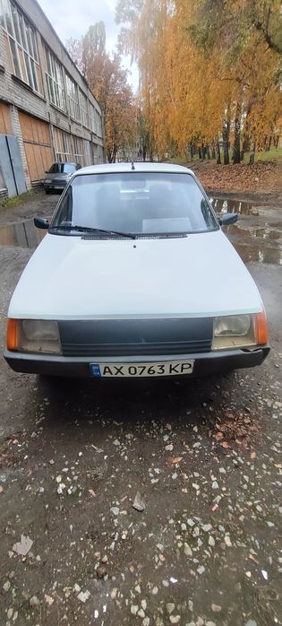 ЗАЗ таврия 1102 срочно продам