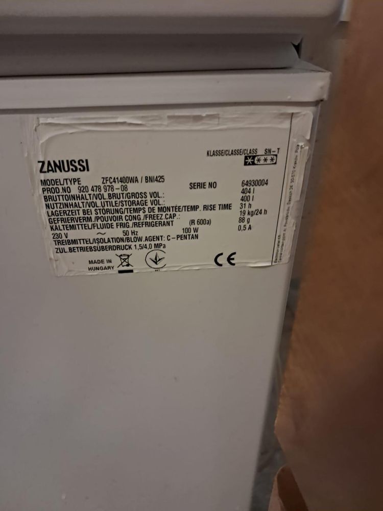 Arca Congeladora Zanussi  400L