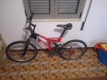 Bicicleta semi nova