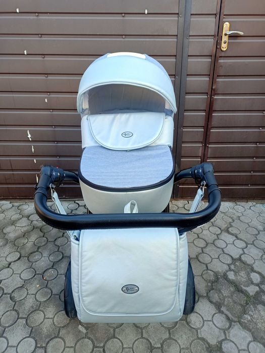 Продам коляску 2 в 1 Baby Pram в ідеальному стані
