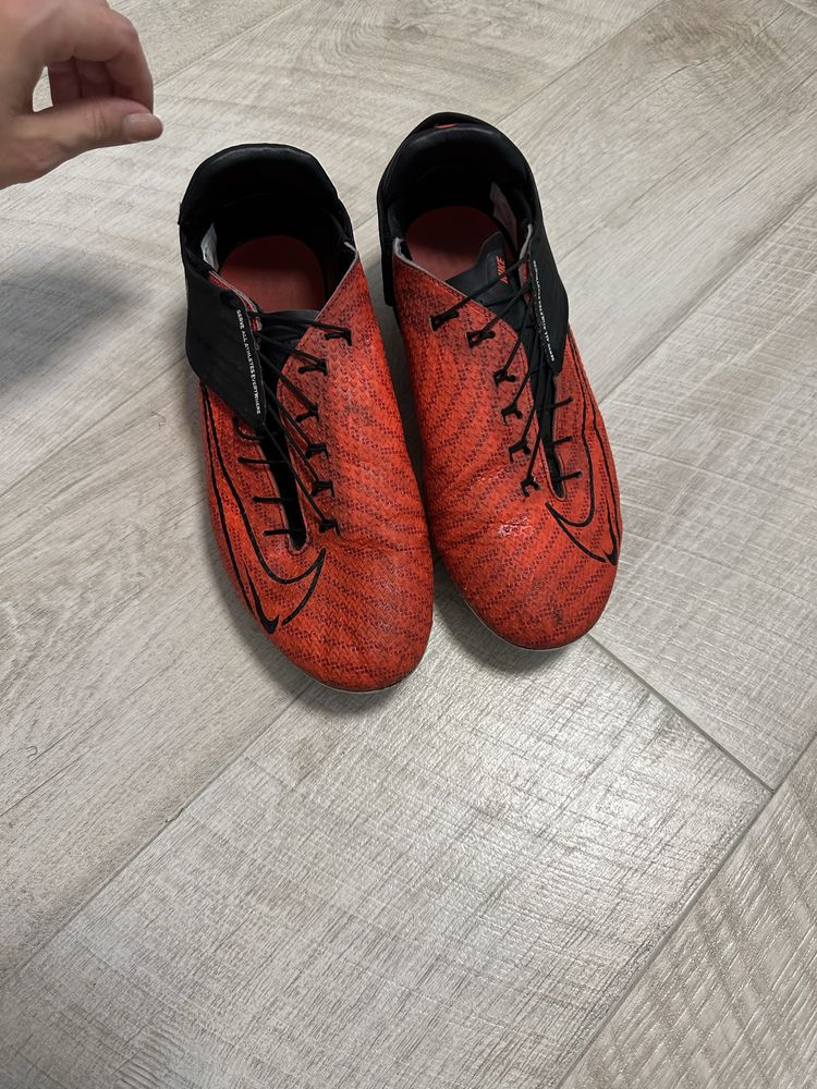 Футбольні бутси, копкі Nike