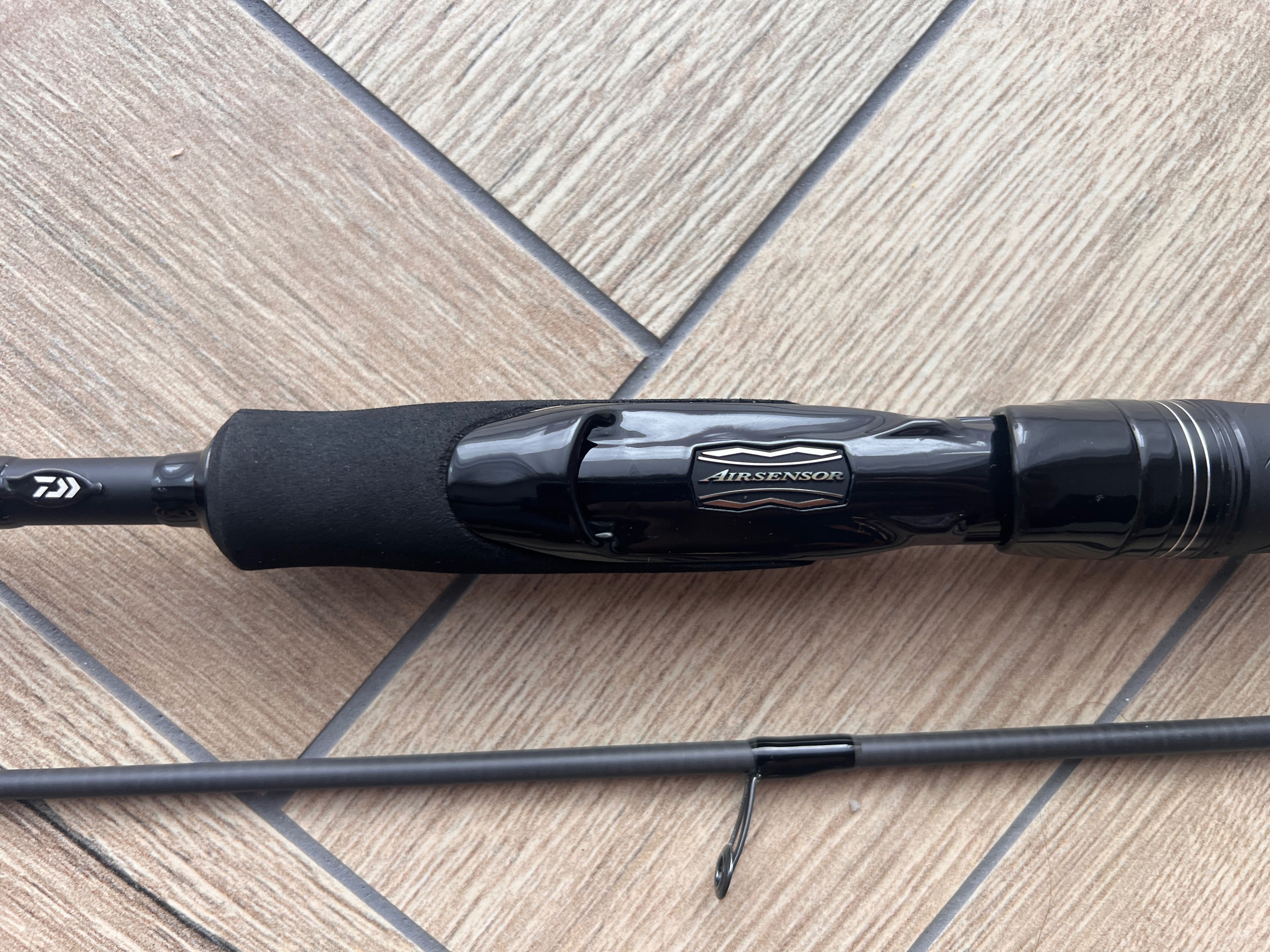 Wędka Daiwa Tournament XT Titanium 2.15m 4-18g 2cz