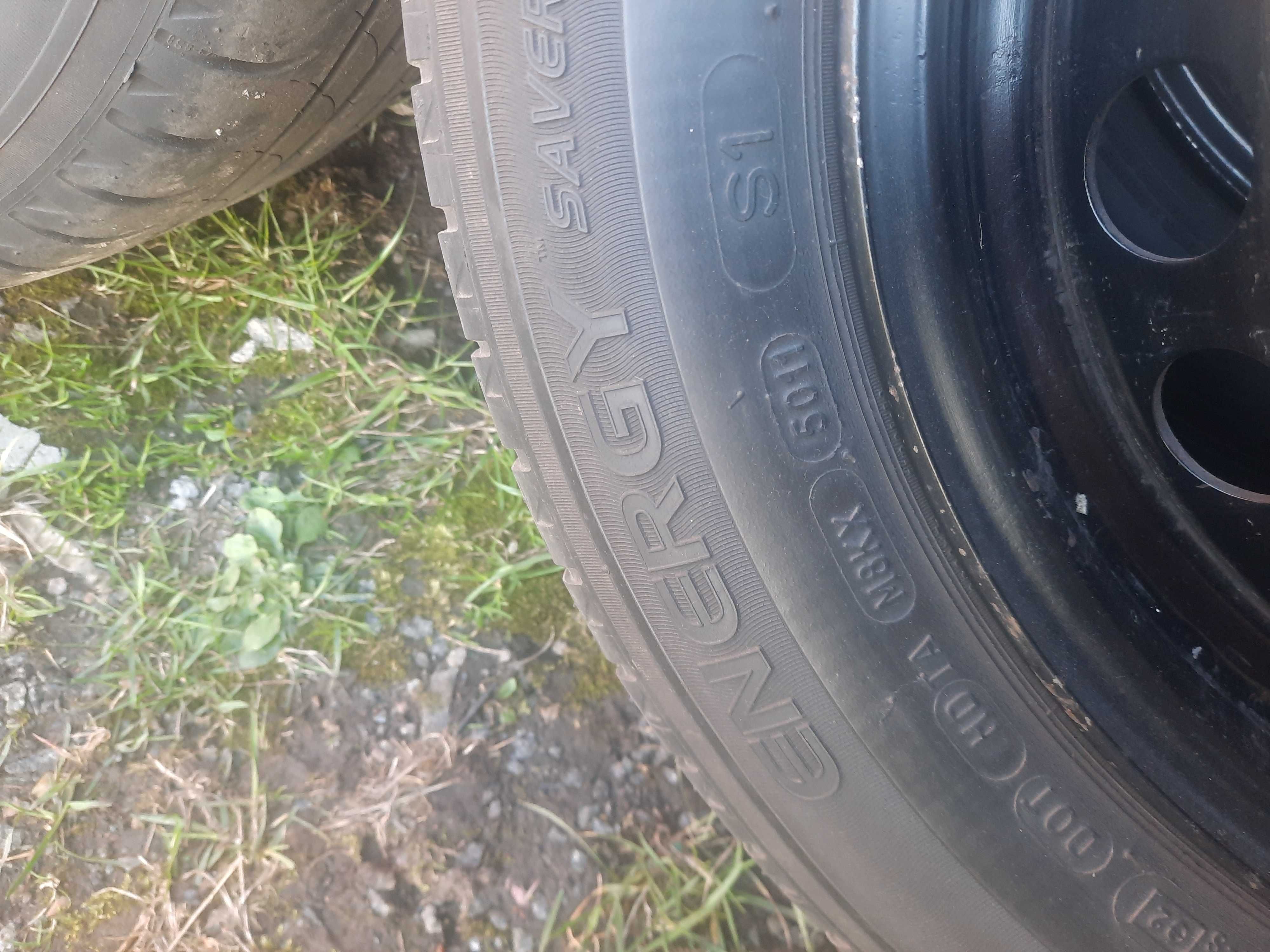 Продам резину з дисками 195/65 r15