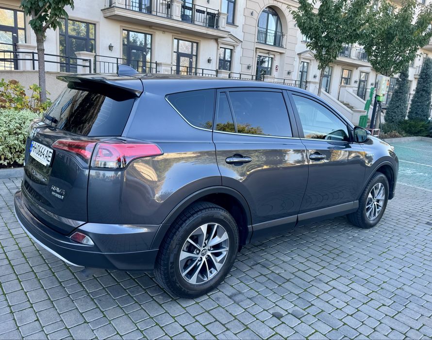 Toyota Rav-4 Hybrid