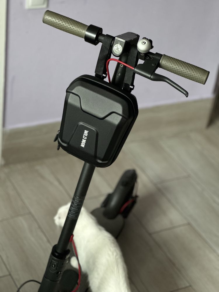 Самокат MI Electric
