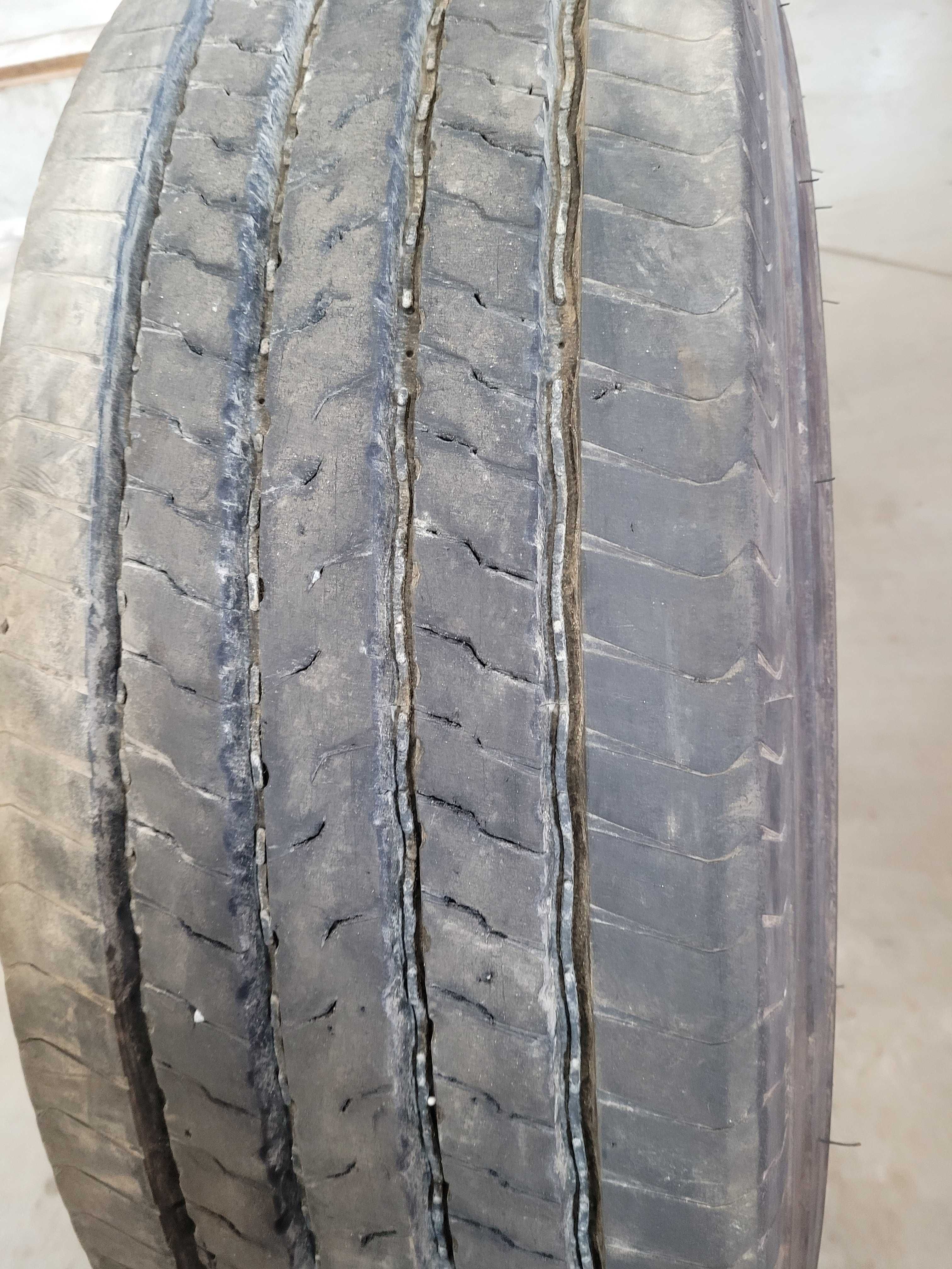 Opona Pirelli  315/70r 22,5