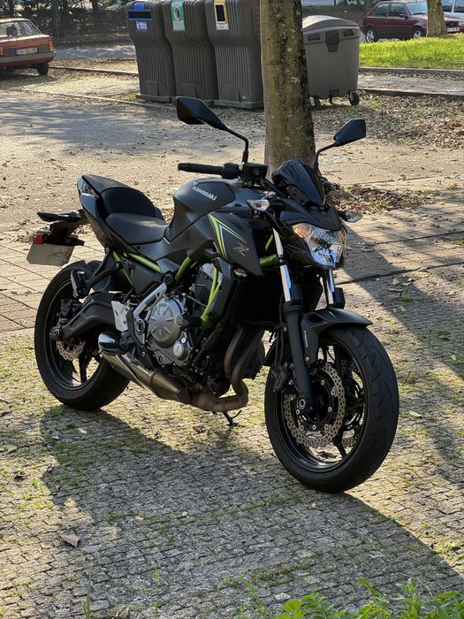 Kawasaki Z650, COMO NOVA!