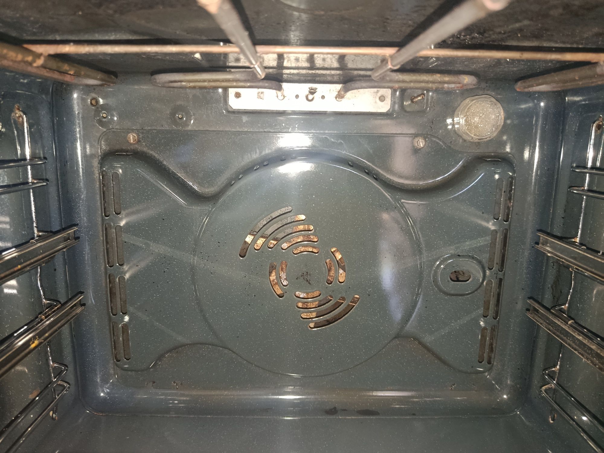Forno com ventilador