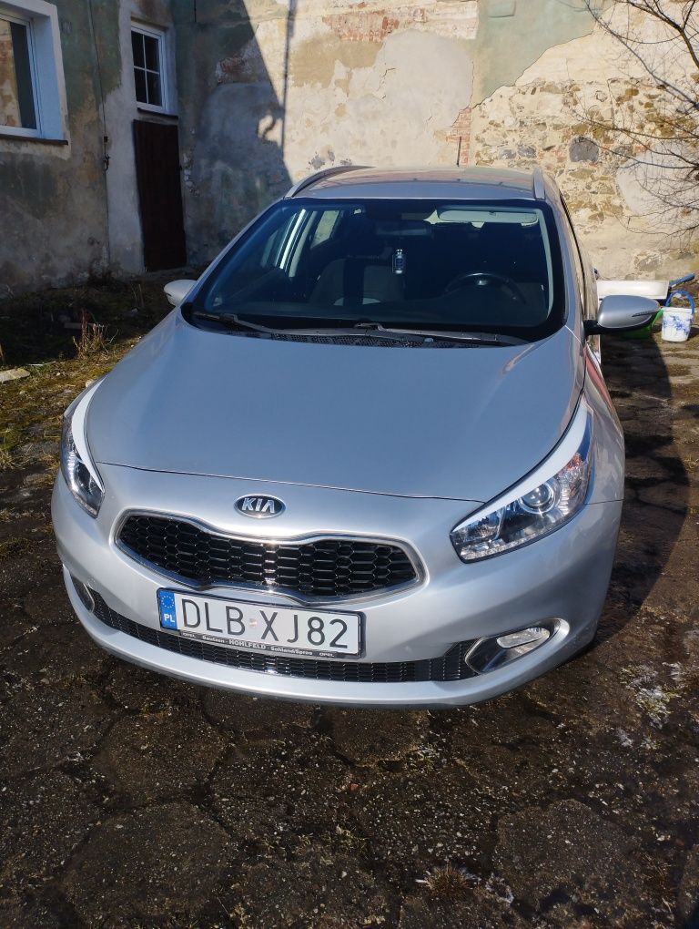 Kia cee'd 2013 1,4 benzyna kombi zamiana