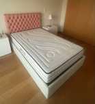 Cama solteiro em pele