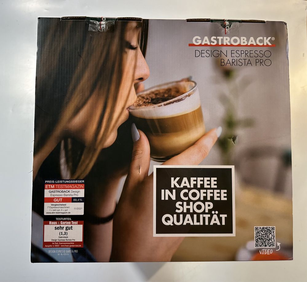 Kolbowy ekspres ciśnieniowy Gastroback Espresso Barista Pro 1550 W