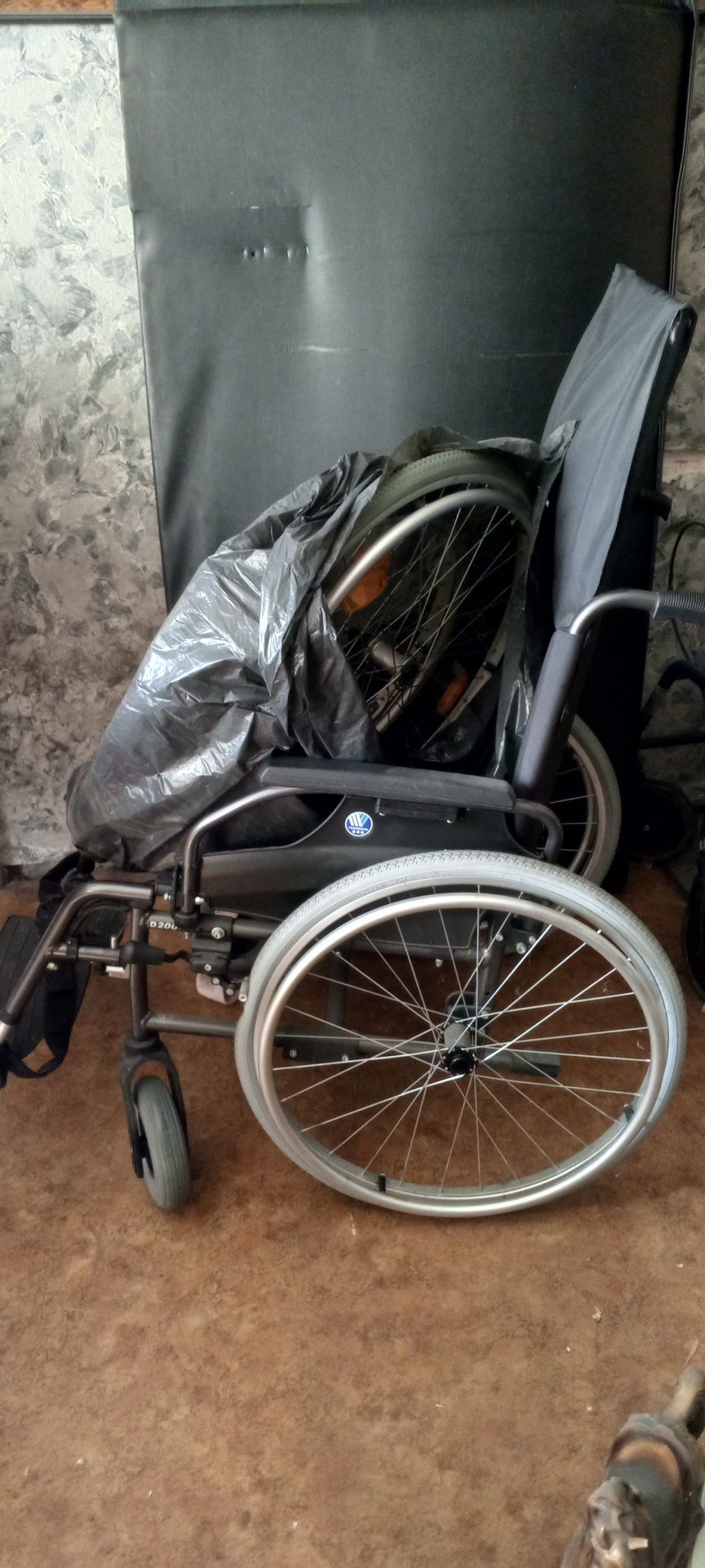 Sprzedam wózek inwalidzki