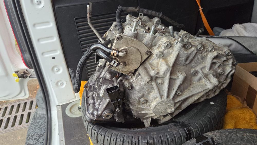 Suzuki kizashi 2.4 automat cvt 6stopniowa Uszkodzona 4×4