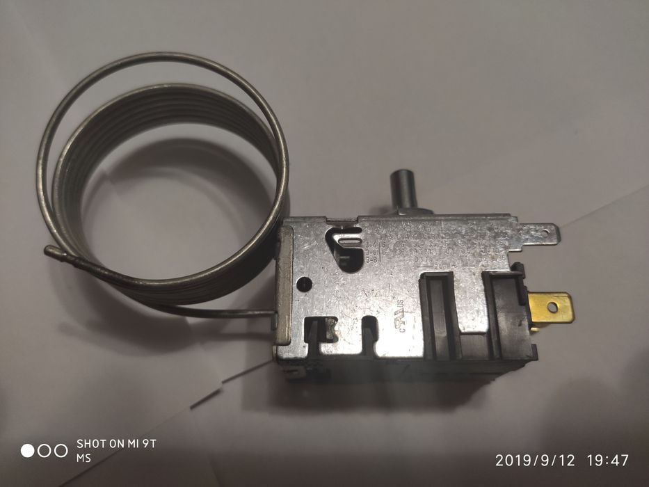 Термостат Danfos Терморегулятор Danfoss BN 077B1103L 1041/ EN60730-2-9