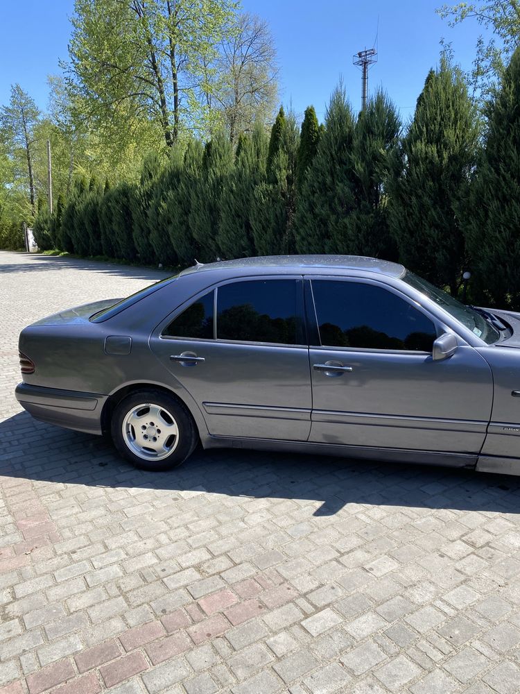 Продам Mercedes-Benz 210  2.3 Benzin Розгляну Обмін!!