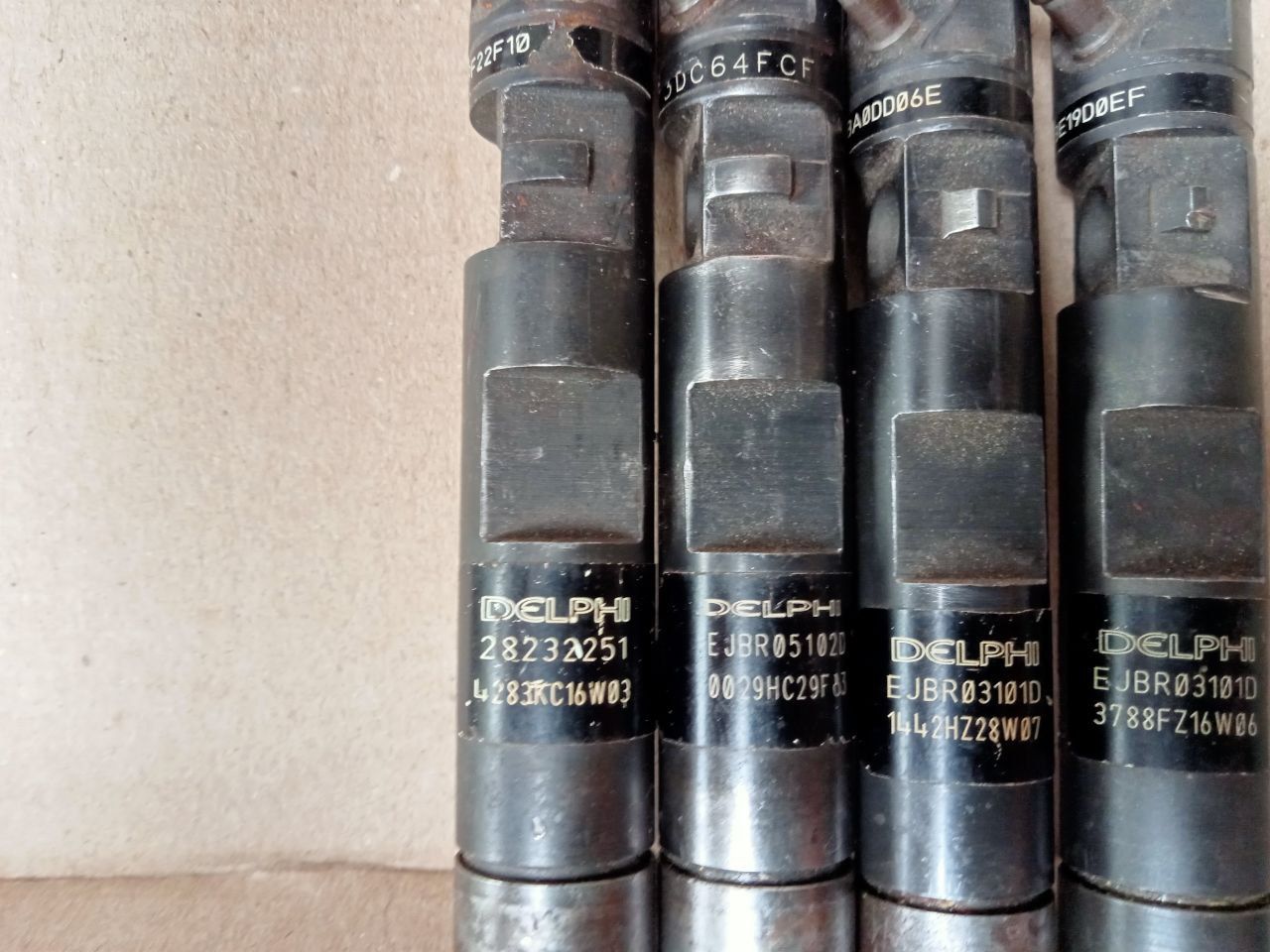Форсунка Delphi 28232251  дизельна системи Common Rail
