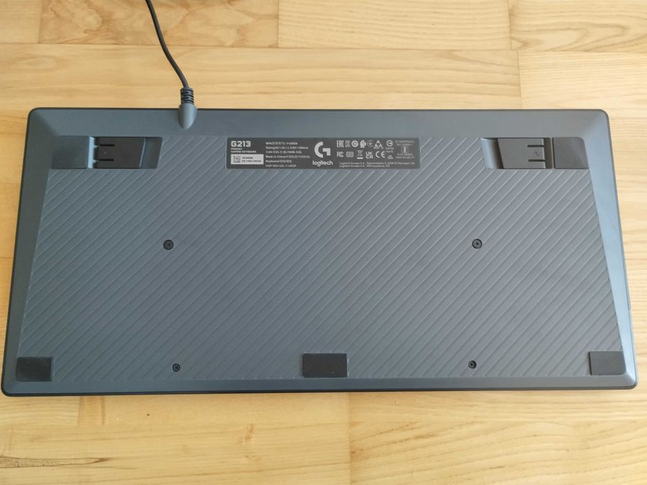 Klawiatura Gamingowa Logitech G213 - Stan Bardzo Dobry