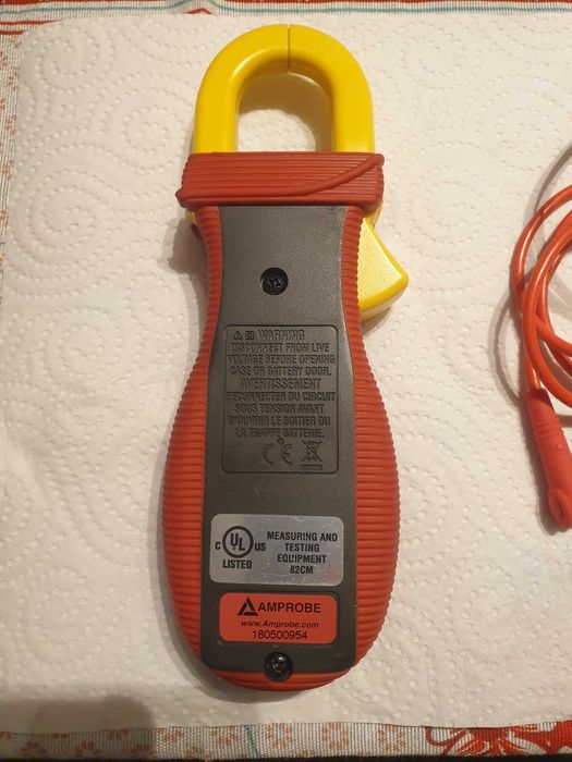 Pinça amperimétrica amprobe 600v cat Iii  abertura 25 mm