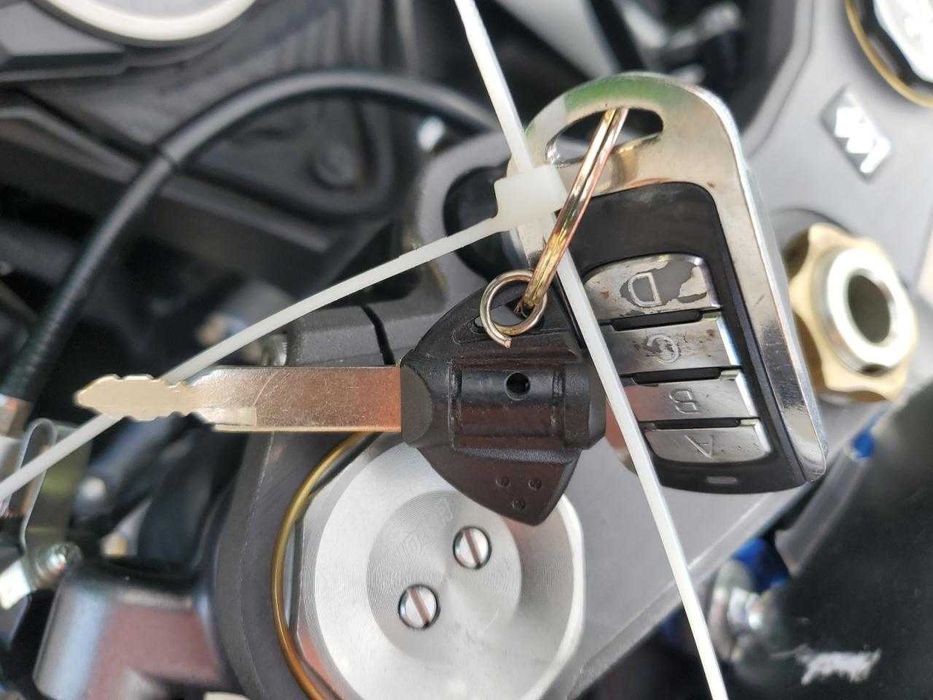 2016 SUZUKI GSX-R750