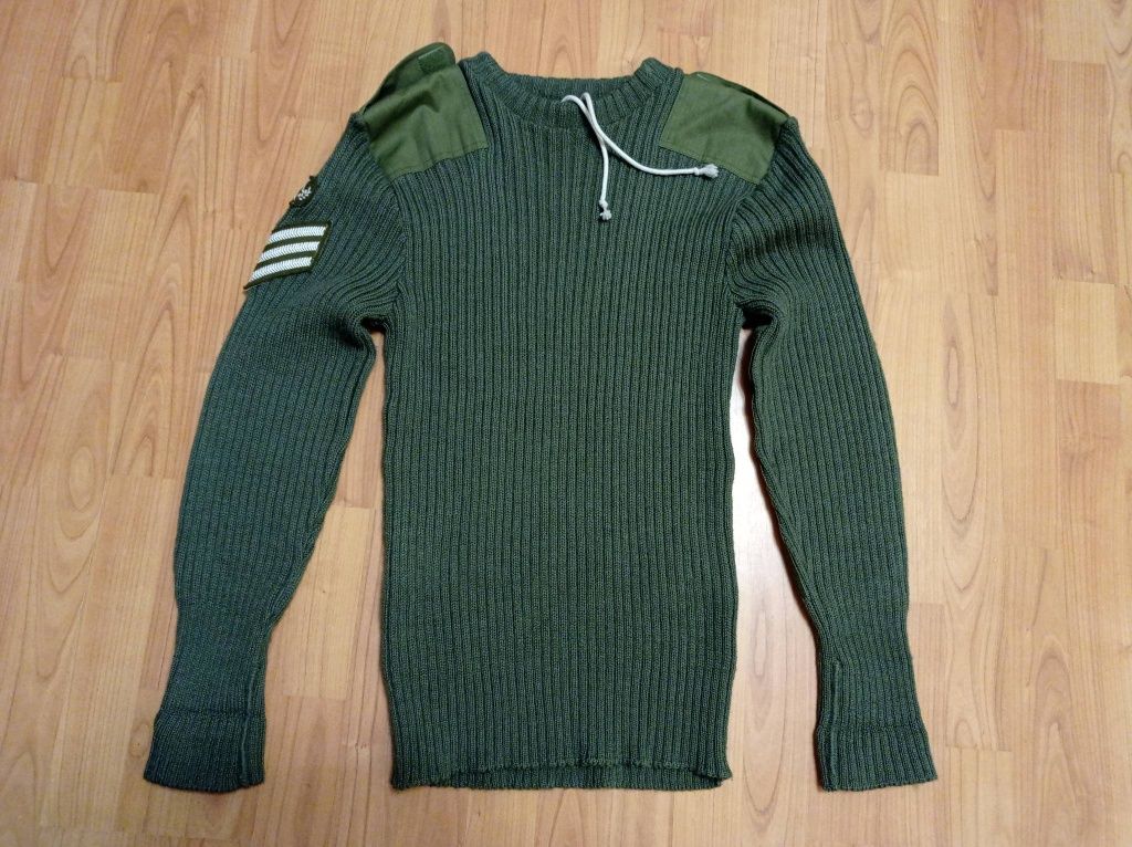 Шерстяной свитер ВС Британии размер 106 (Jersey mans heavy olive green