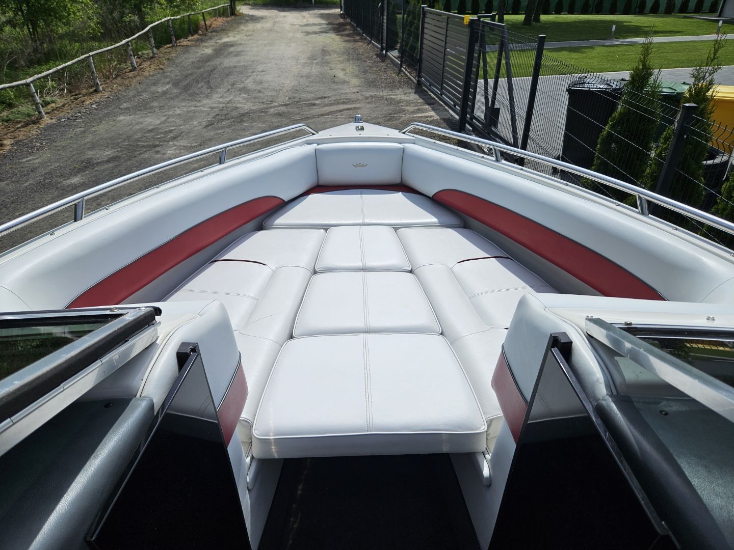 Wynajem/Czarter/Rejs łodzią motorową 5.7 V8 Sulejów