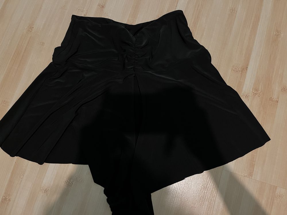 юбка черная