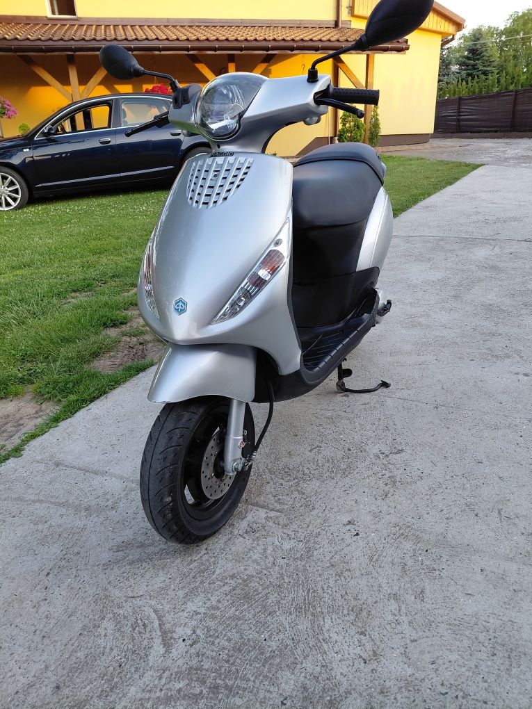 Sprzedam skuter piaggio